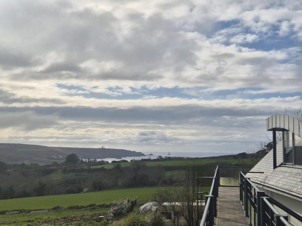 Vue panoramique sur la Baie des Trépassés depuis la maison de vacances